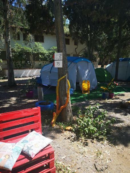 Camping B&B Gioiosa Джойоза Мареа Екстериор снимка