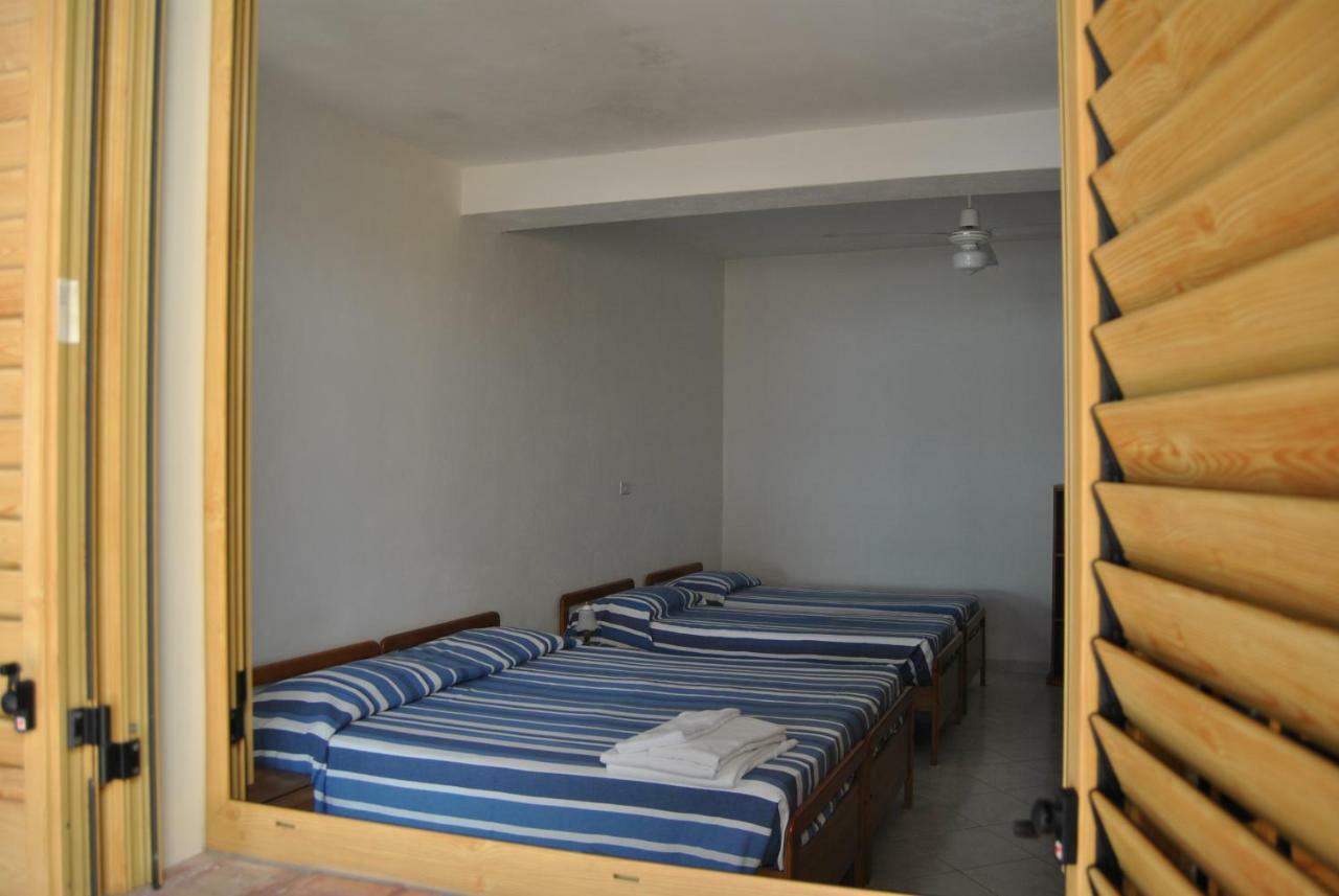Camping B&B Gioiosa Джойоза Мареа Екстериор снимка